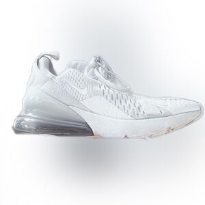 Nike Air Max 270 White Silver Boys Athletic Shoes Sneakers AO2372-103 Size 3.5